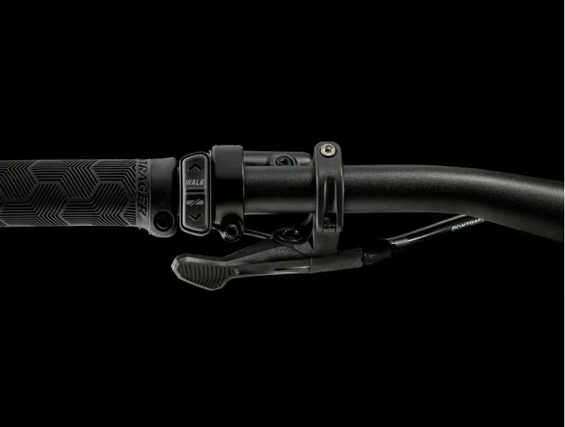 Trek FUEL EXe 5 Alloy Deore Full Suspension Electric Mountain Bike 2025 in Matte Black-4